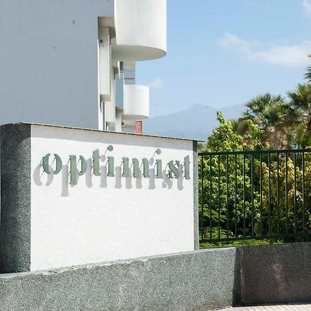 Апартаменты Optimist Deluxe Плая-де-лас-Америкас Экстерьер фото